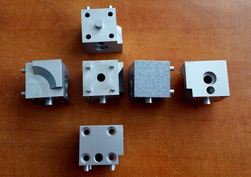 CNC marás